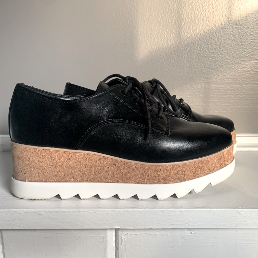 Flat form Oxford Shoes worn 2 times